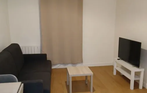 Location Épinay-sur-Seine Appartement 6a52bb139b11