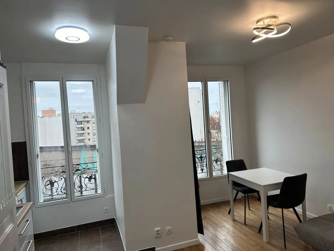 Location Asnières-sur-Seine Appartement 6a52f5586b26