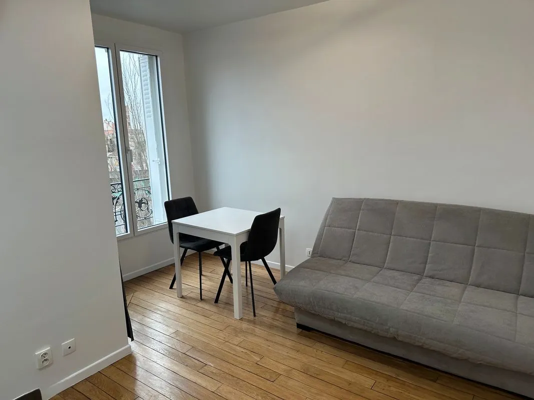 Location Asnières-sur-Seine Appartement 6a52f5586b26