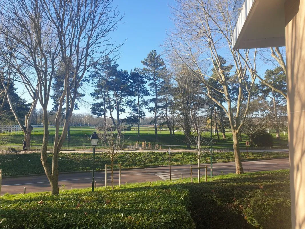 Location Saint-Cloud Appartement 6a52f6cbdd99