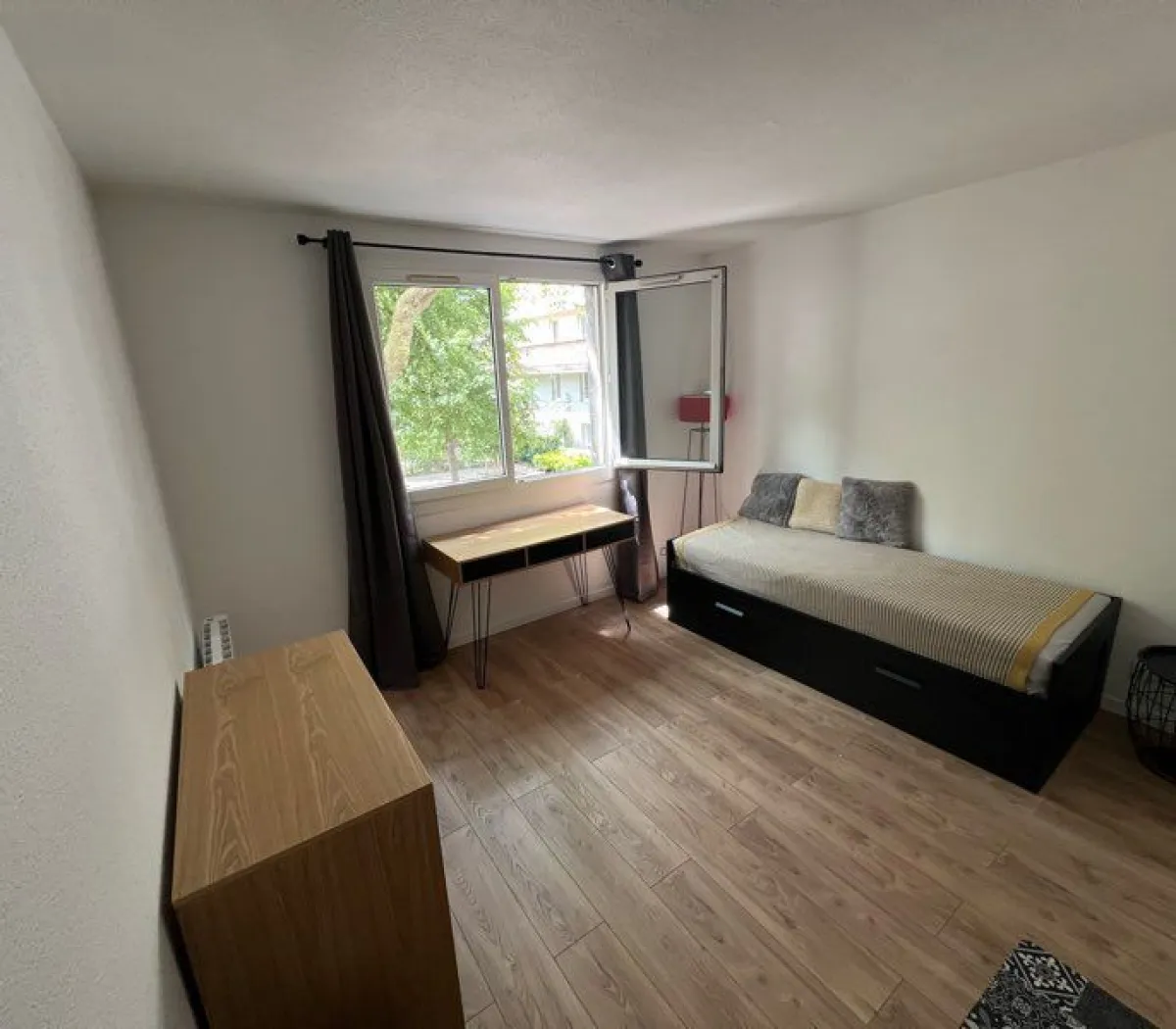 Location Issy-les-Moulineaux Appartement 6a53d11eef23