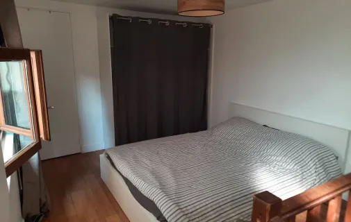 Location Issy-les-Moulineaux Maison 6a53d60e0150