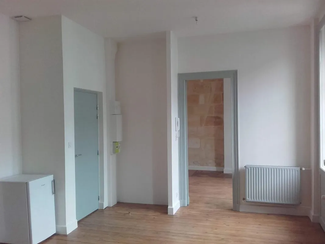 Location Bordeaux Appartement 6a53da255f23