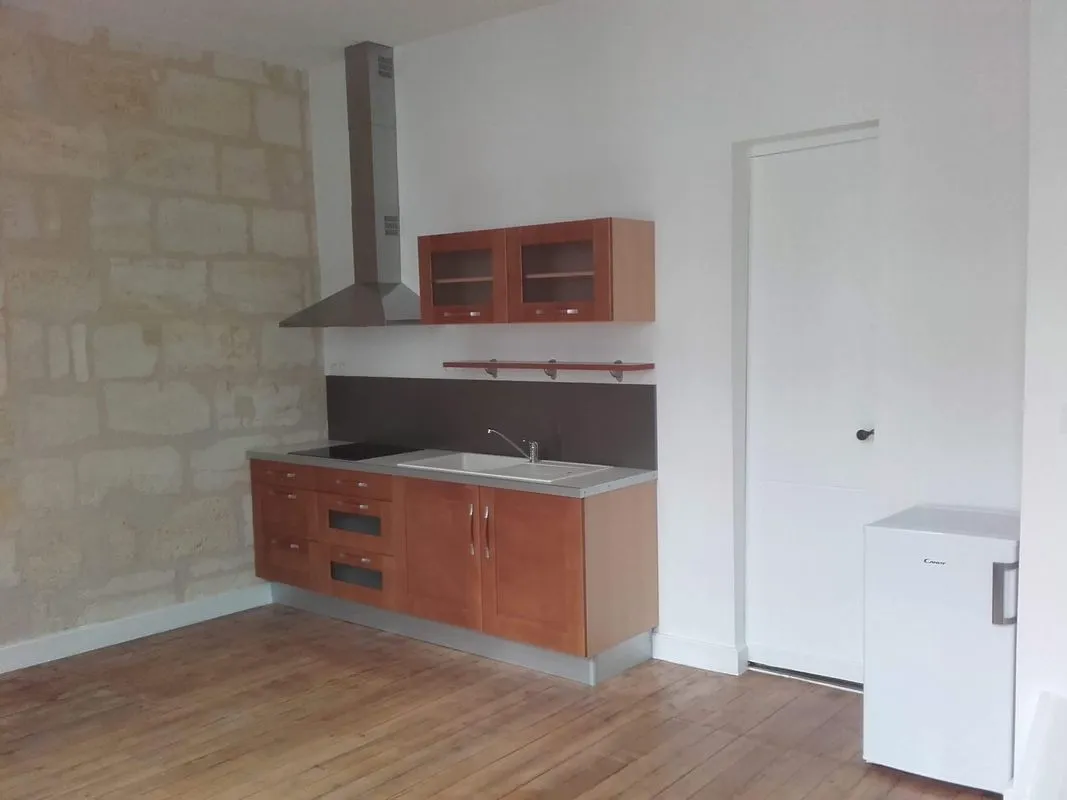 Location Bordeaux Appartement 6a53da255f23