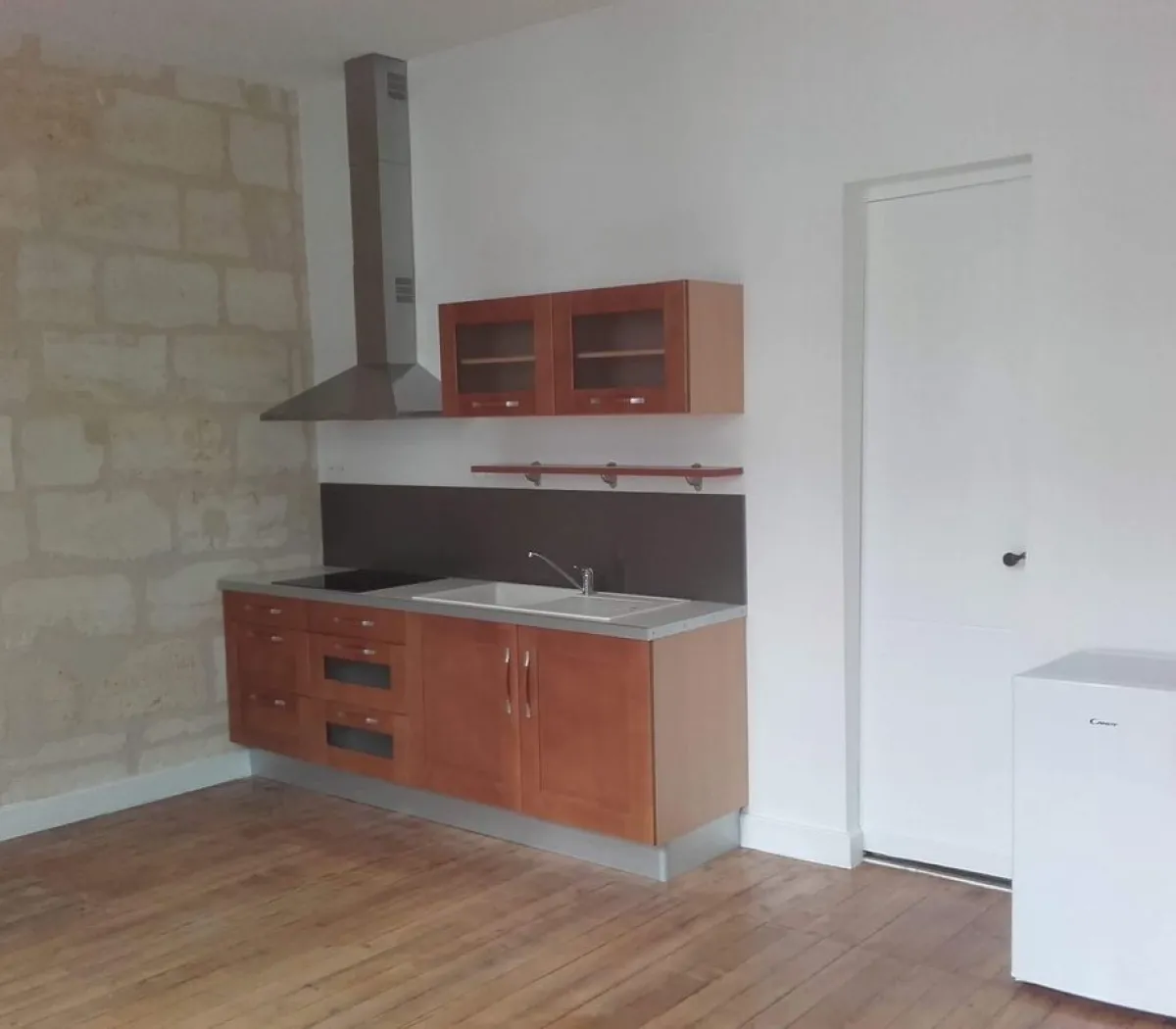 Location Bordeaux Appartement 6a53da255f23