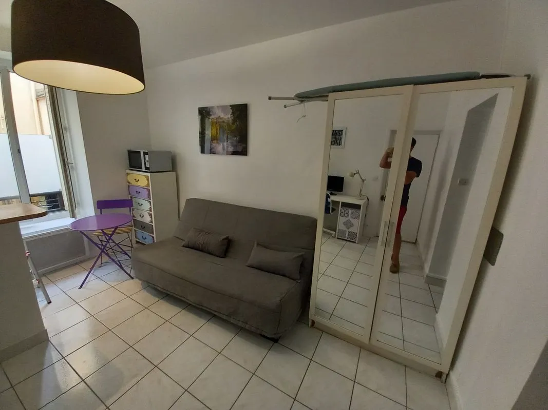 Location Levallois-Perret Appartement 6a545678bb09