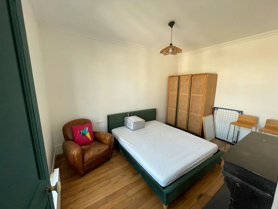 Location Charenton-le-Pont Appartement 6a5459c615cf