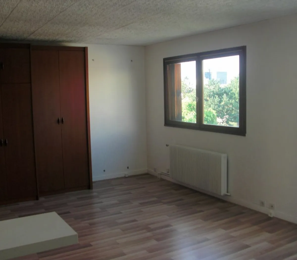 Location Rueil-Malmaison Appartement 6a545b086437