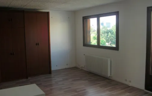 Location Rueil-Malmaison Appartement 6a545b086437