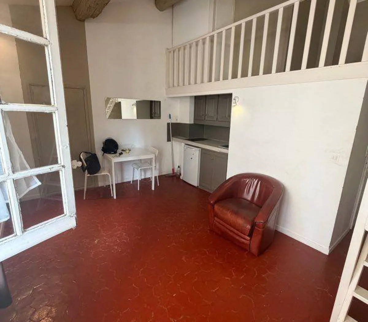 Location Aix-en-Provence Appartement 6a549f0df3cb
