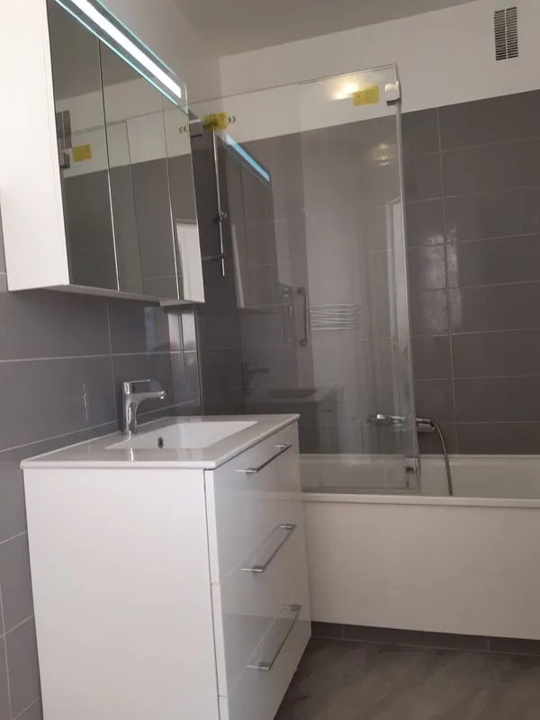 Location Issy-les-Moulineaux Appartement 6a556d47bec2