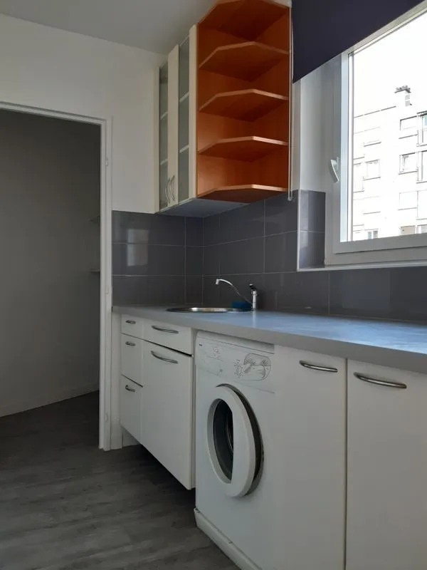 Location Issy-les-Moulineaux Appartement 6a556d47bec2