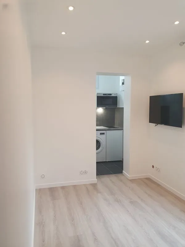 Location Asnières-sur-Seine Appartement 6a556d65ede0