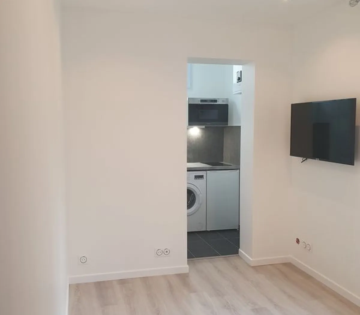 Location Asnières-sur-Seine Appartement 6a556d65ede0