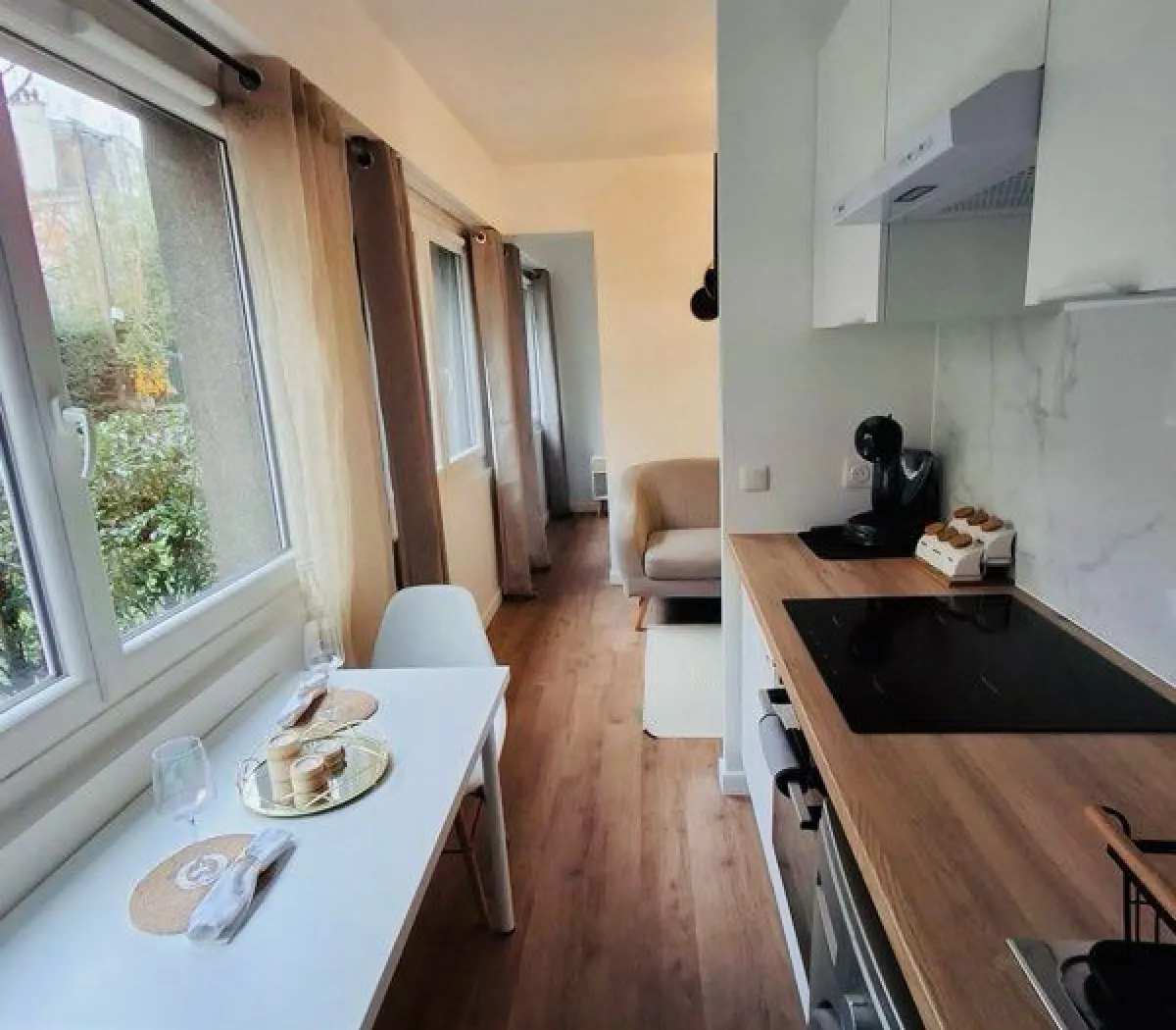 Location Courbevoie Appartement 6a55f65cc15a