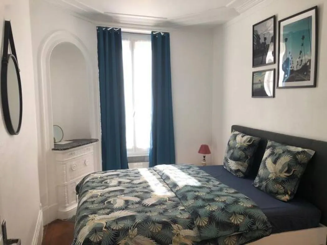 Location Paris Appartement 6a56696a74da