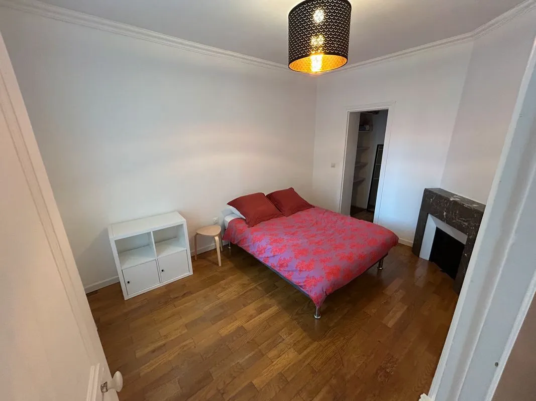 Location Montrouge Appartement 6a56698446f4