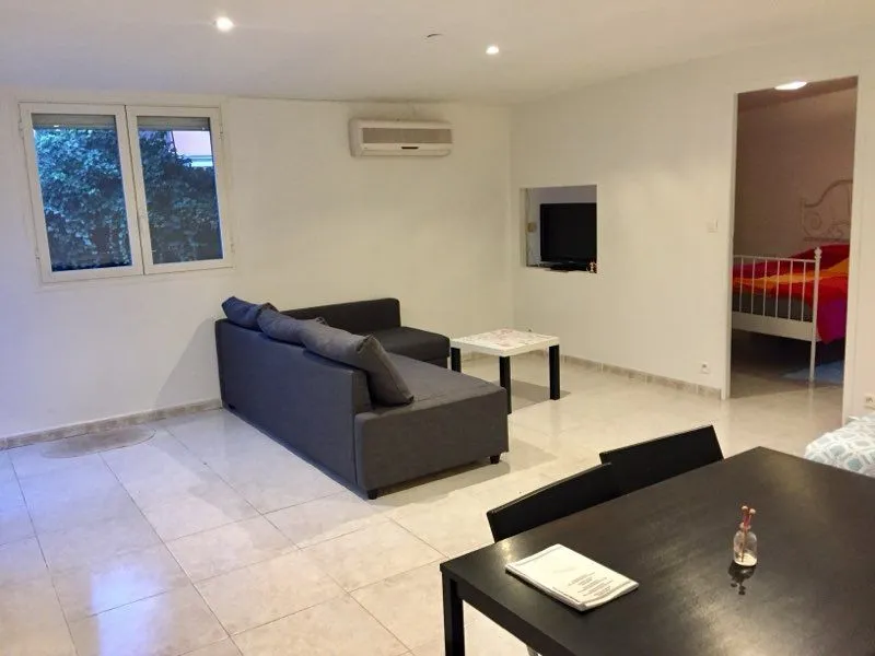 Location Montpellier Appartement 6a574fa259f5