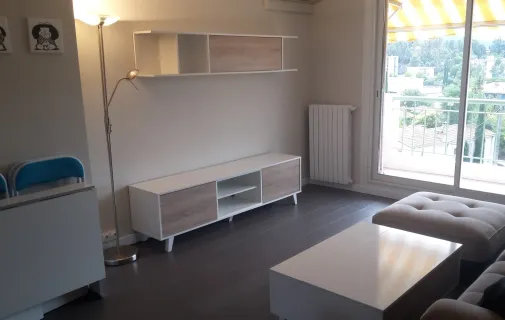 Location Aix-en-Provence Appartement 6a577b5d79b8