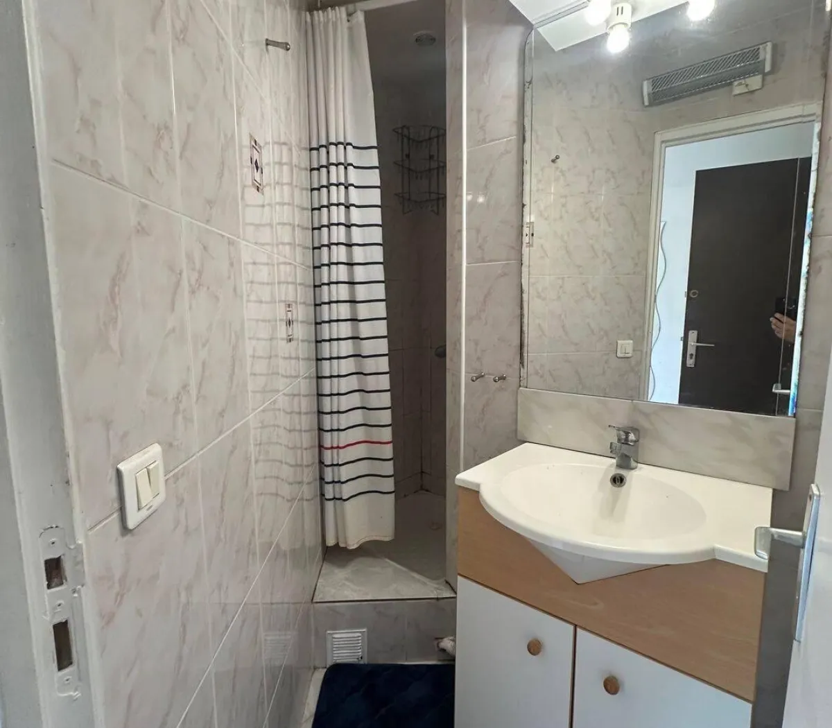 Location Courbevoie Appartement 6a5dd67f7127