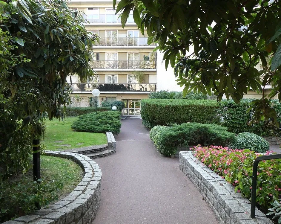 Location Neuilly-sur-Seine Appartement 6a5e8ea19af3