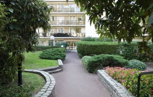 Location Neuilly-sur-Seine Appartement 6a5e8ea19af3