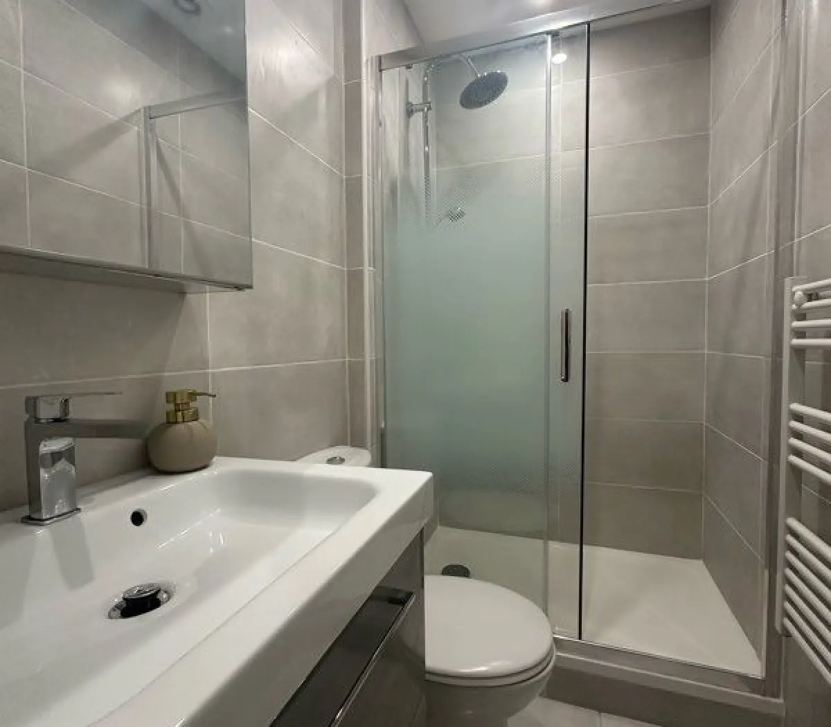 Location Ivry-sur-Seine Appartement 6a5e8eb54b0f