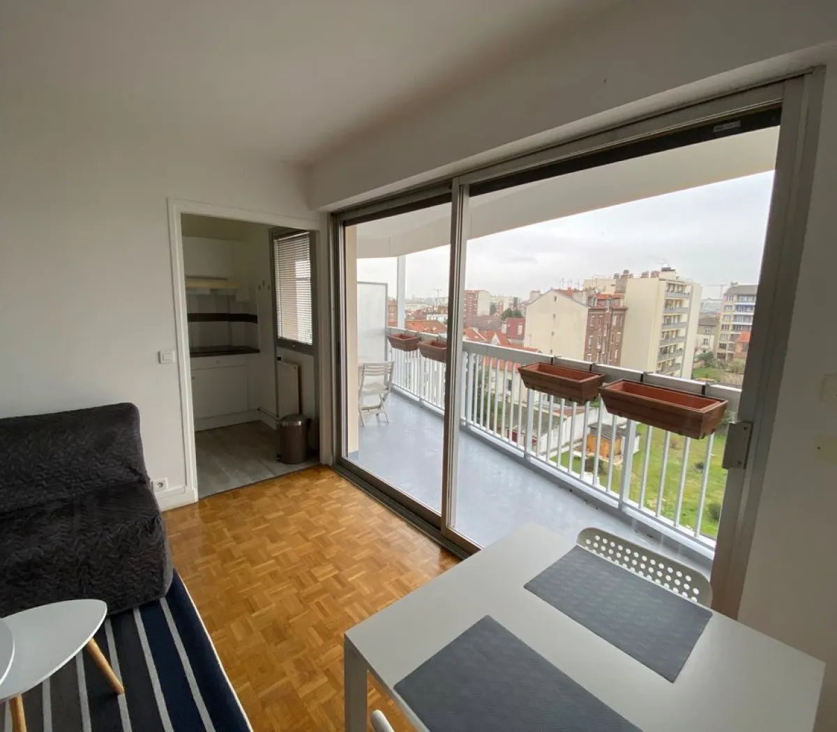 Location Courbevoie Appartement 6a5eaa93f280