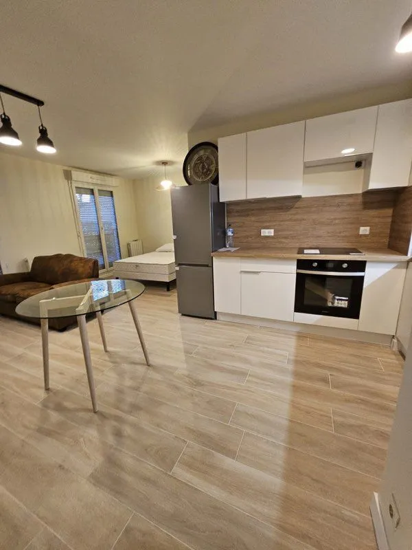 Location Les Pavillons-sous-Bois Appartement 6a5eaeeb414c