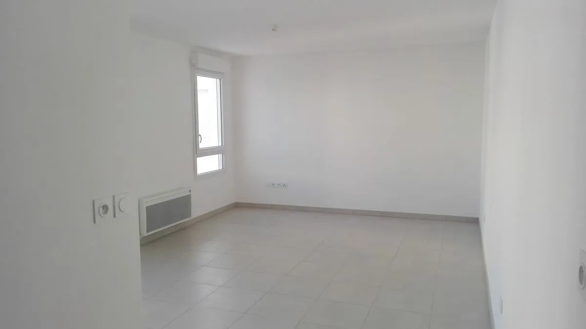 Location Marseille Appartement 6a5f75772547