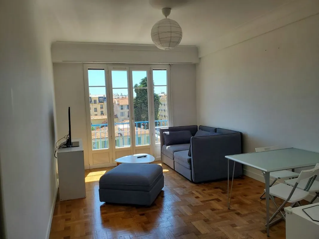 Location Nice Appartement 6a606f999a06