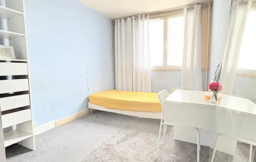 Location Issy-les-Moulineaux Chambre 6a62816f2ec1