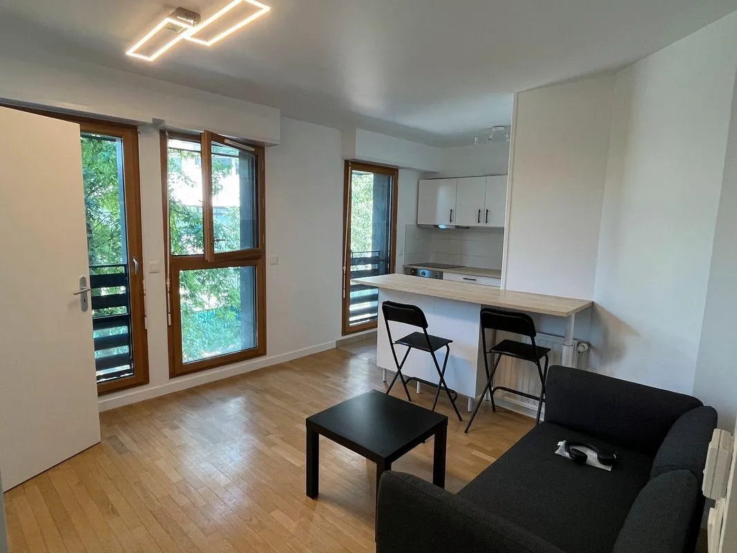 Location Issy-les-Moulineaux Appartement 6a633765a4b2