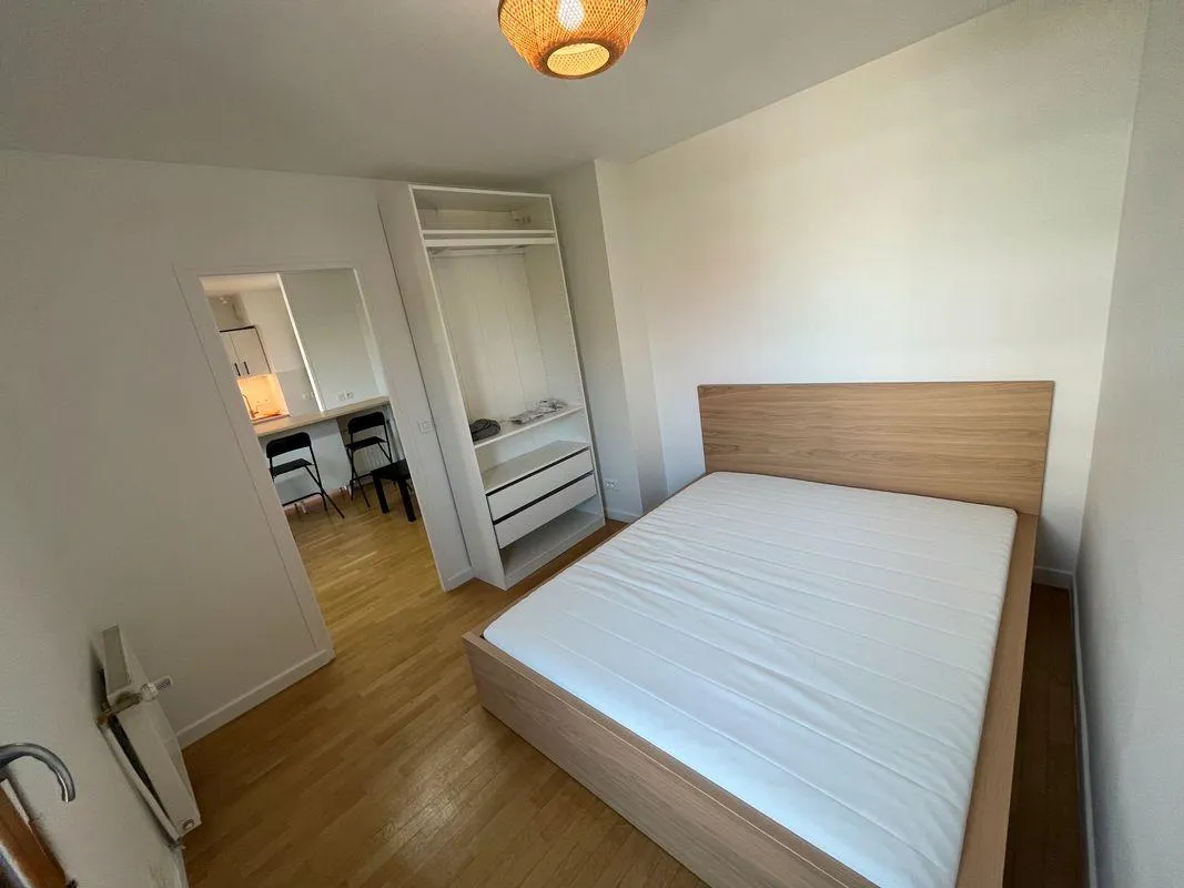 Location Issy-les-Moulineaux Appartement 6a633765a4b2