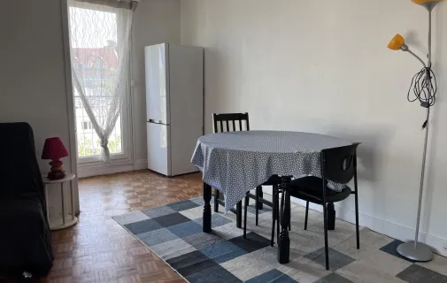 Location Versailles Appartement 6a662a15834e