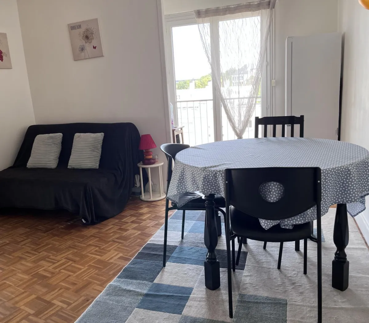 Location Versailles Appartement 6a662a15834e