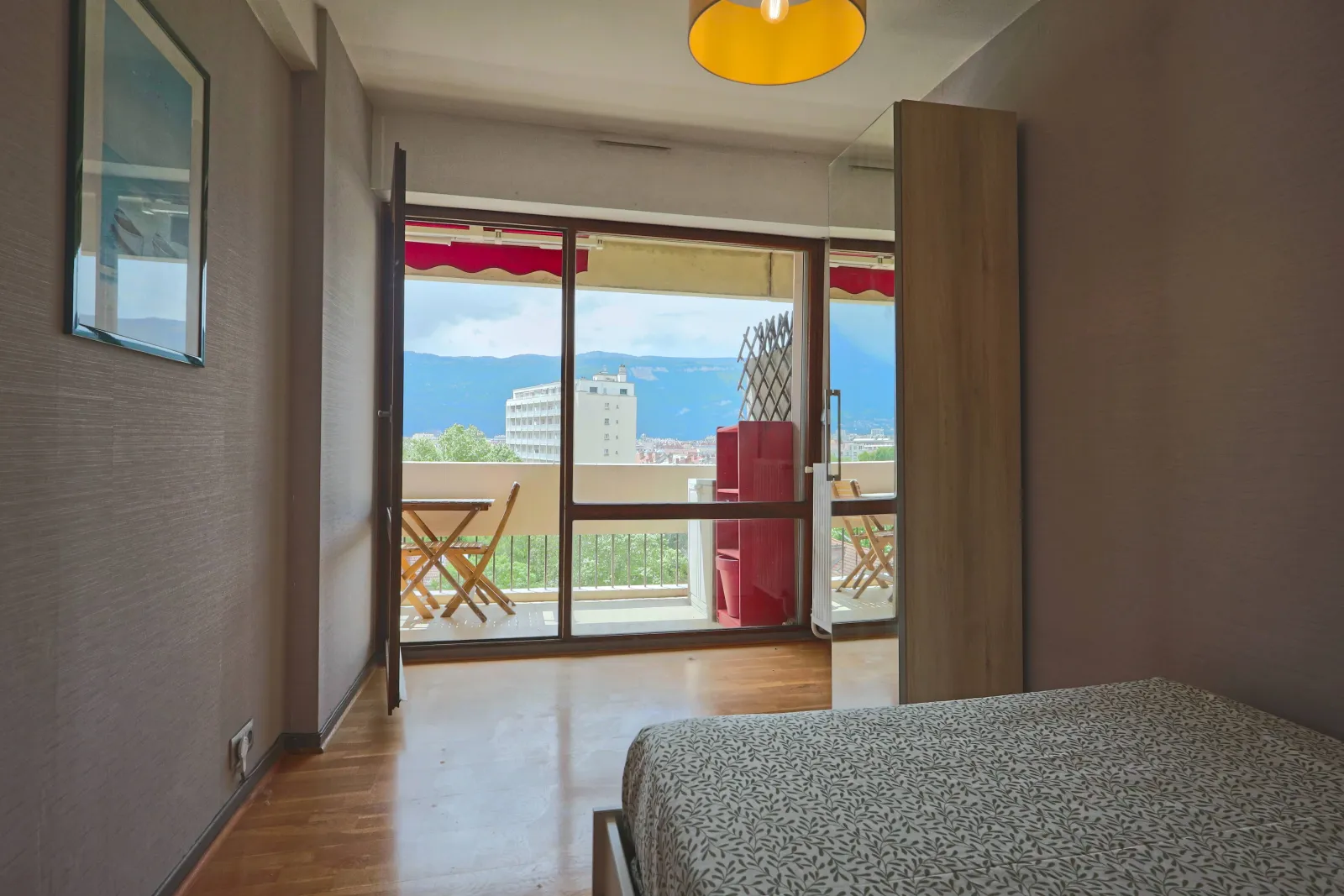 Location Grenoble Appartement 6a676c93c8c8