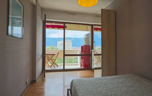 Location Grenoble Appartement 6a676c93c8c8