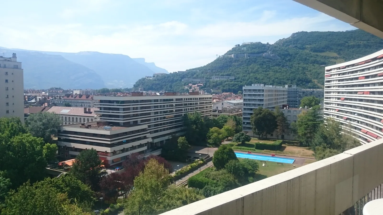 Location Grenoble Appartement 6a676c93c8c8
