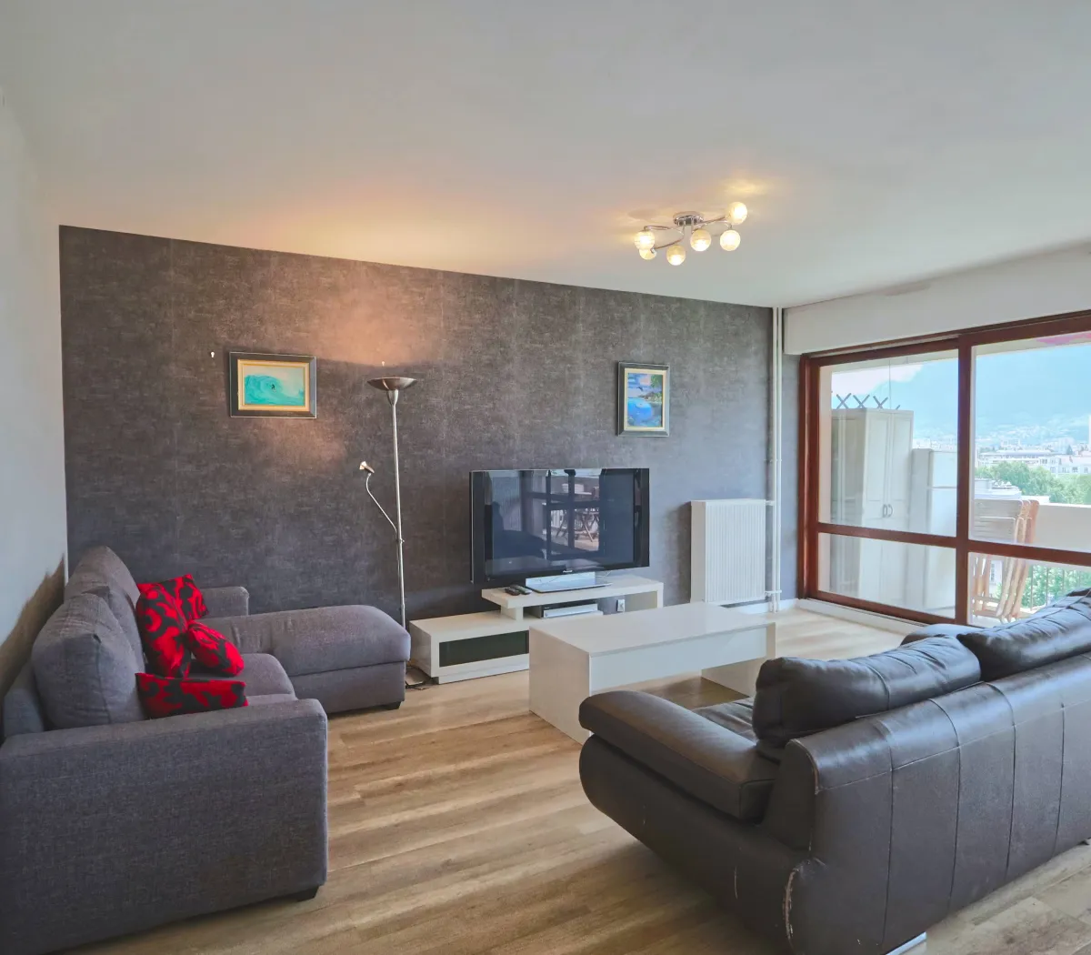 Location Grenoble Appartement 6a676c93c8c8