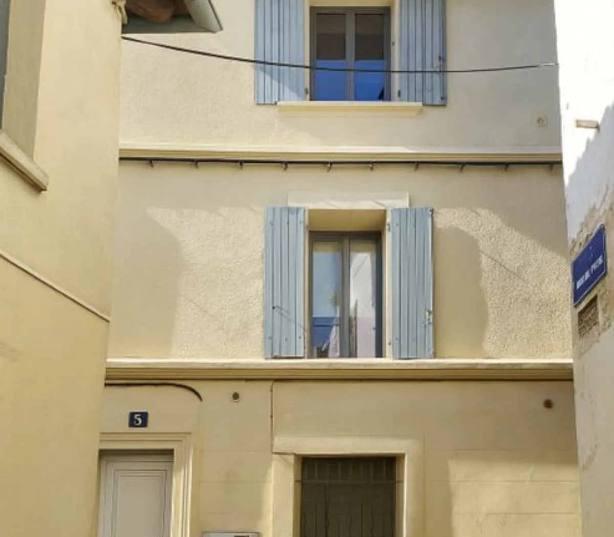 Location Avignon Appartement 6a67f44454eb