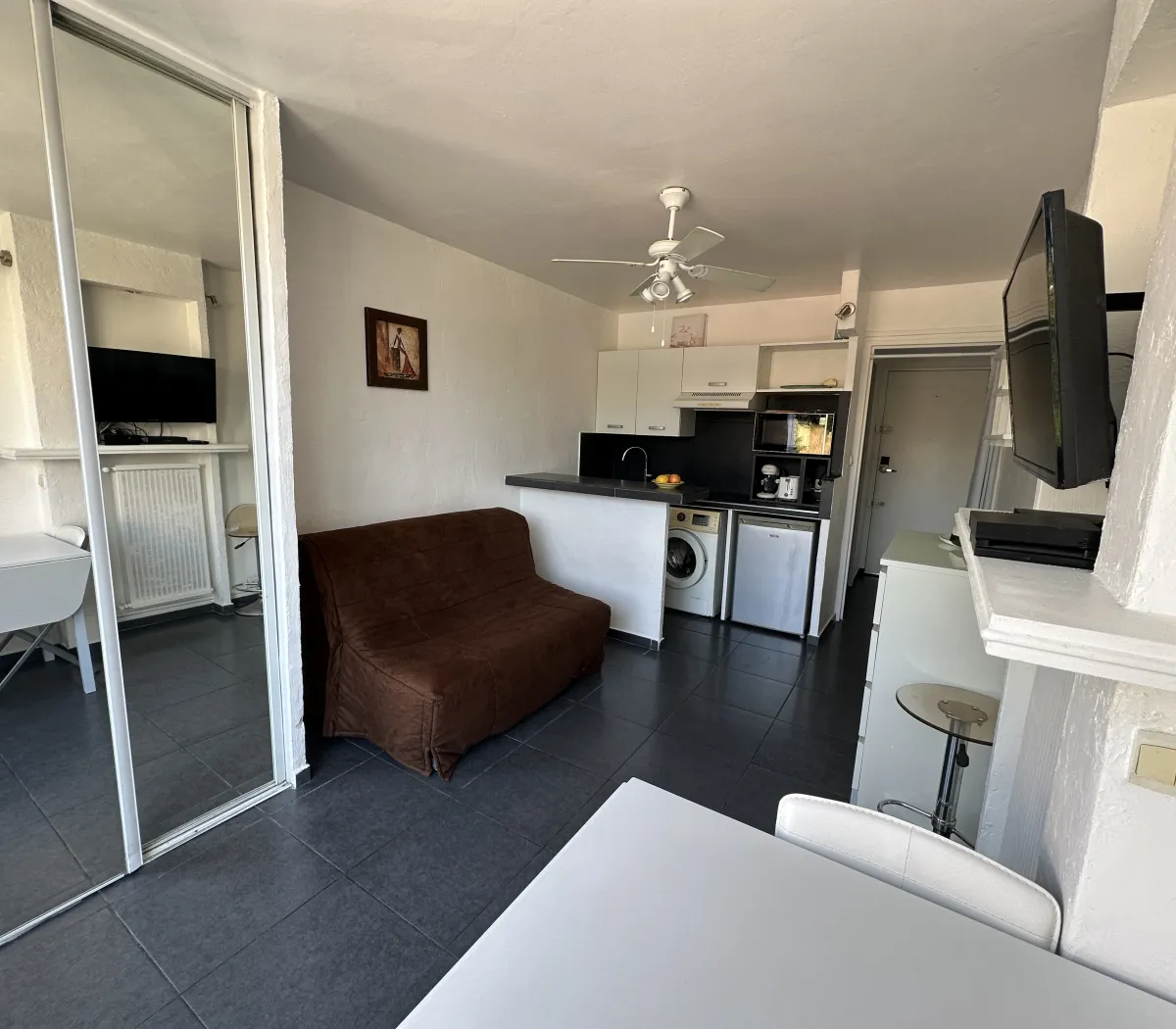 Location Antibes Appartement 6a68ad9abe0b