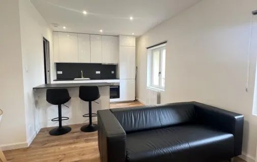 Location Caluire-et-Cuire Appartement 6a6a0f4aa6cc