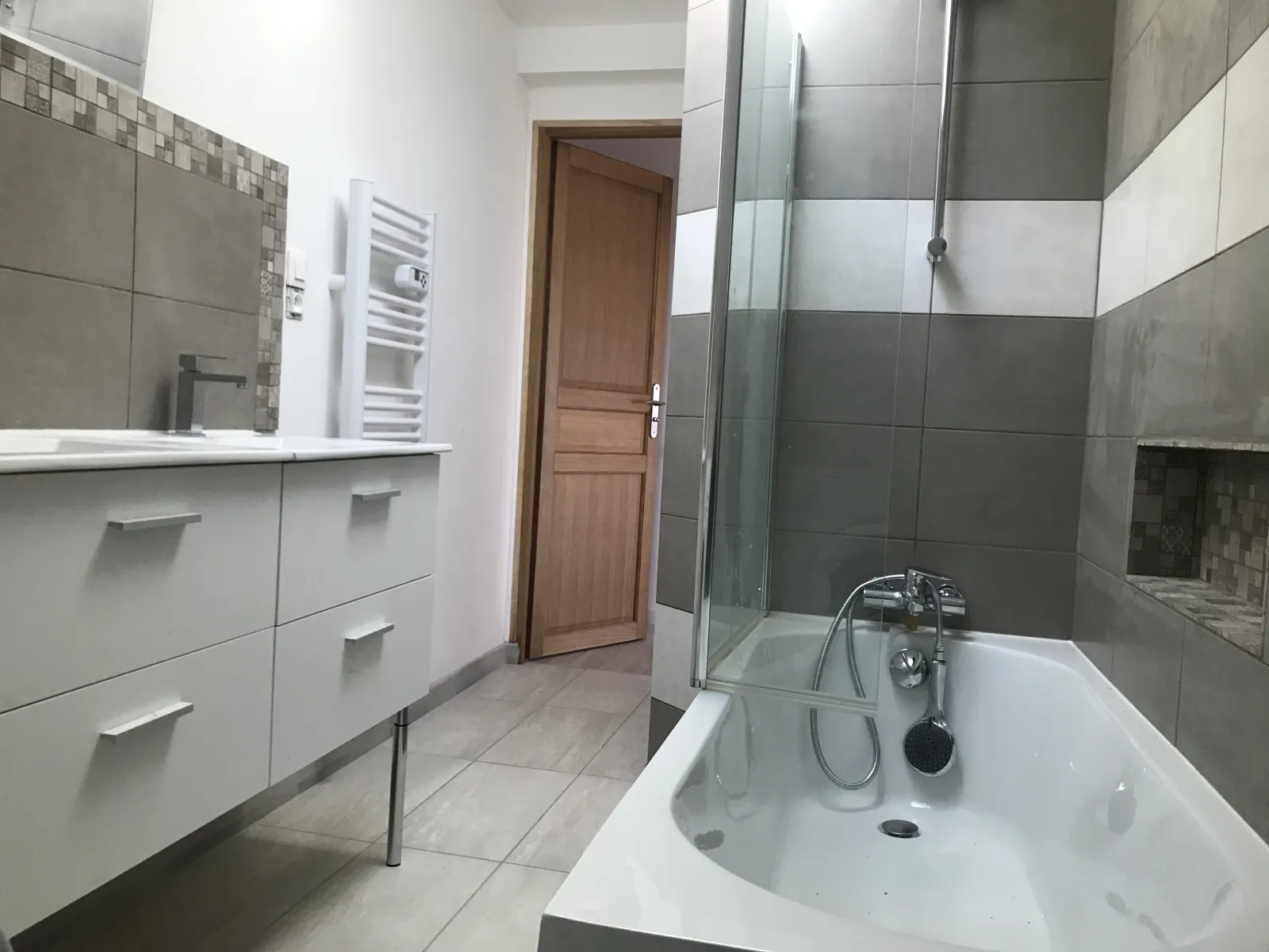Location Tassin-la-Demi-Lune Chambre 6a6f2817a757