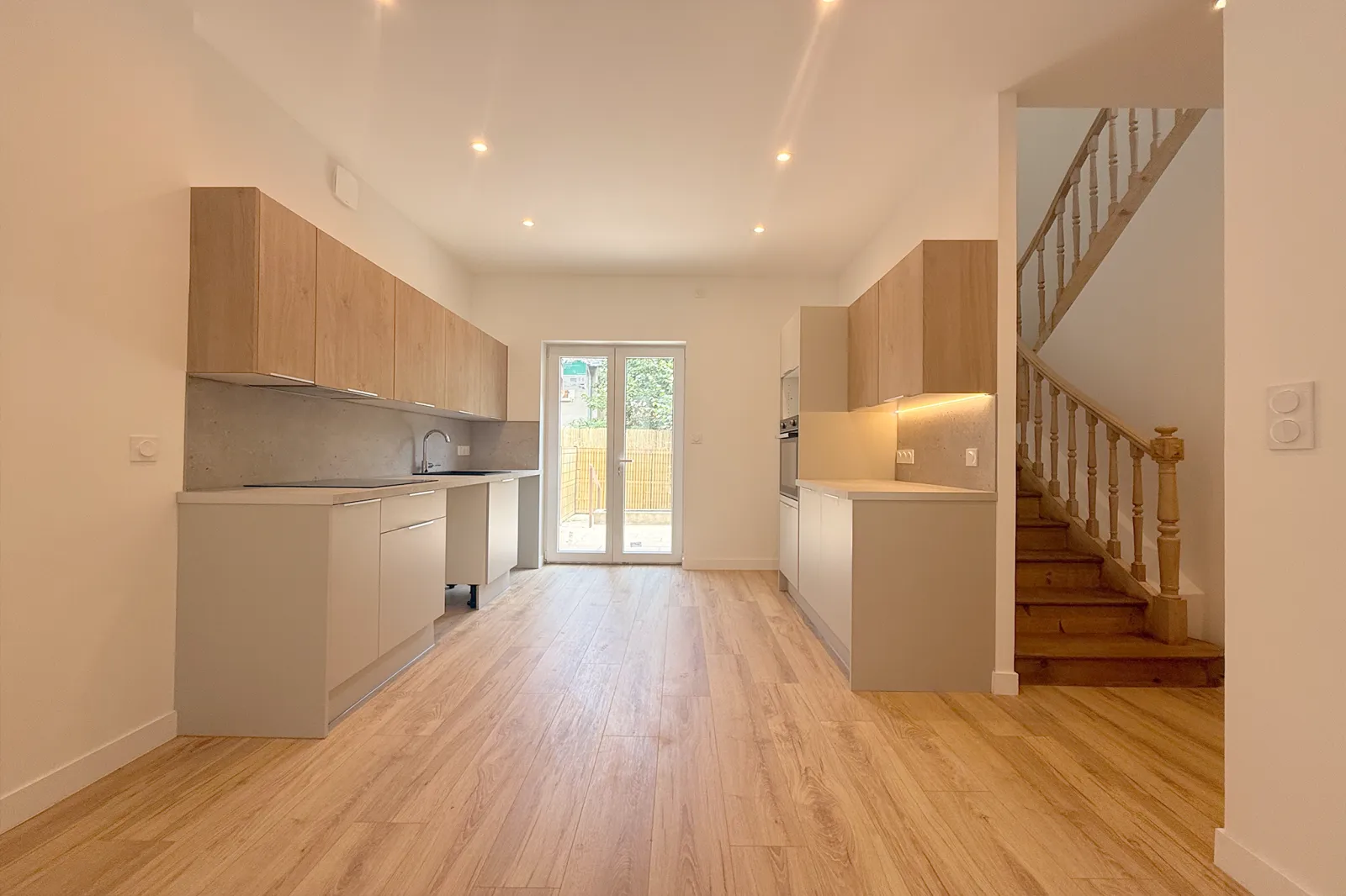Location Villeurbanne Maison 6a7325be8332