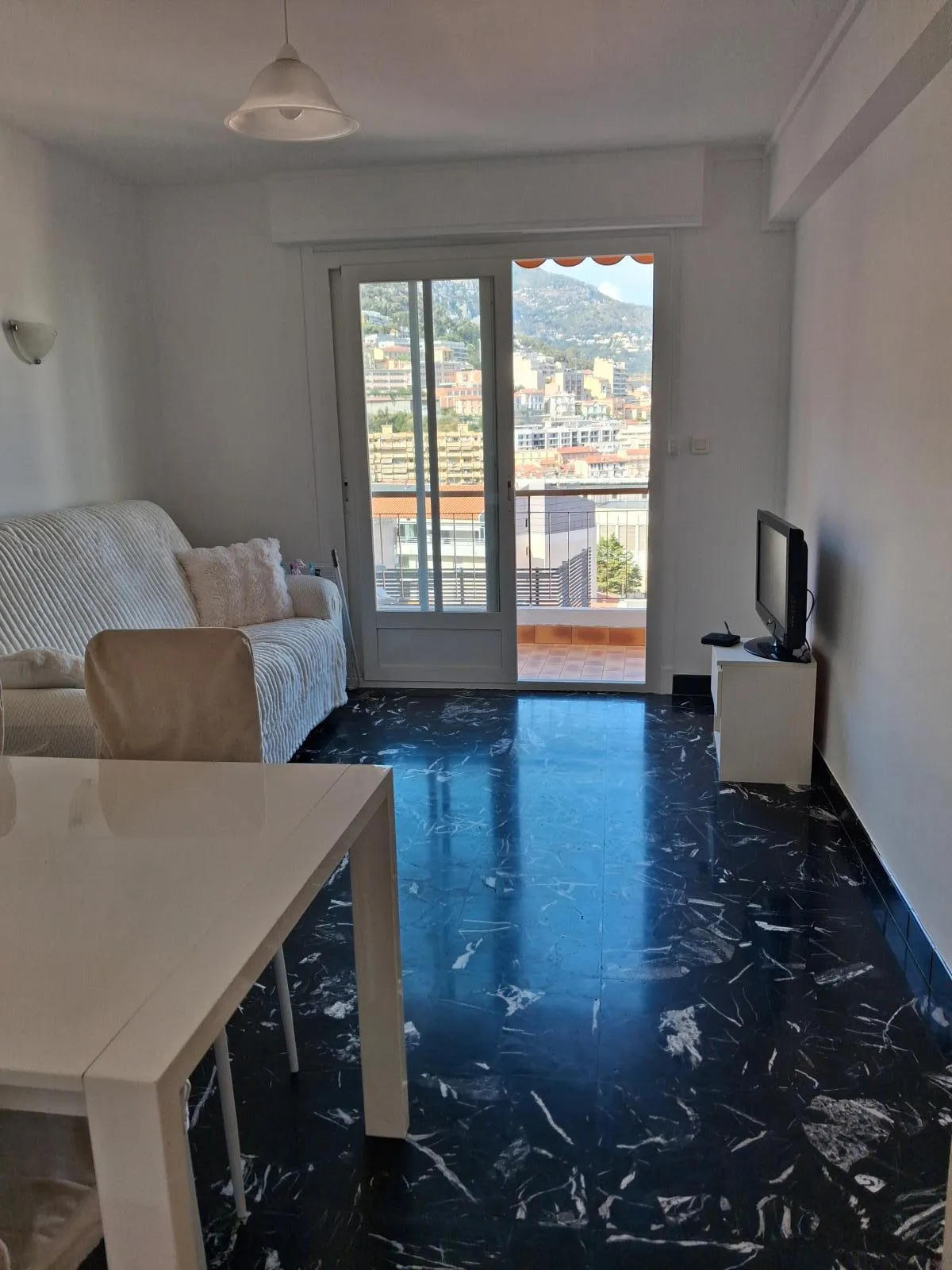 Location Beausoleil Appartement 6a746b6e0515