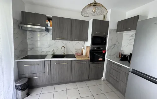 Location Vénissieux Appartement 6a79a4ce0b45