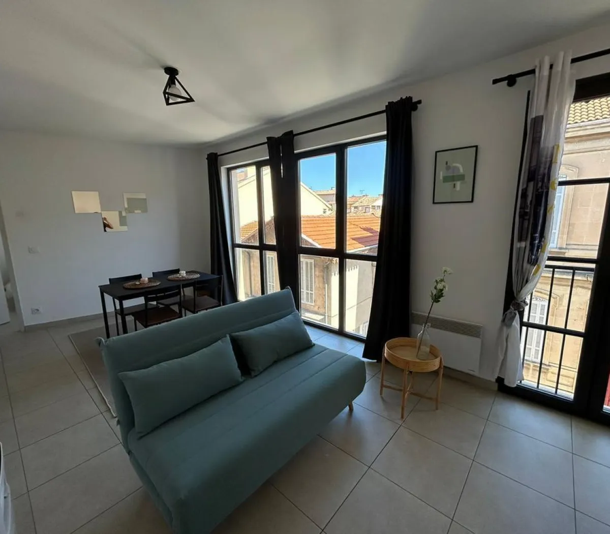 Location Aix-en-Provence Appartement 6a7ae1d7eb72
