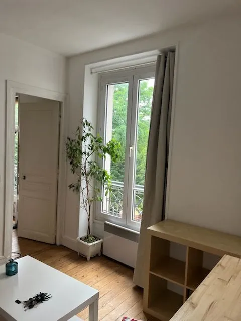 Location Paris Appartement 6a7ae974e20f