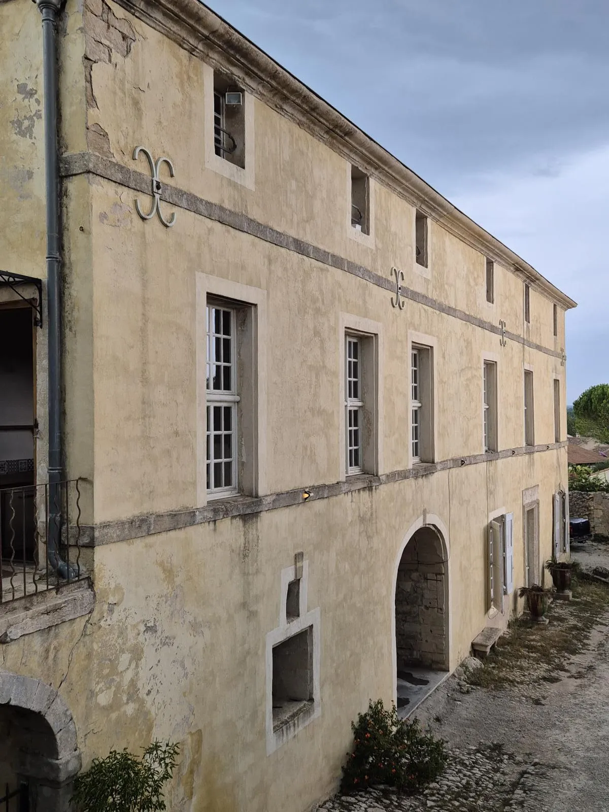 Location Sommières Appartement 6a7afecdbe0b